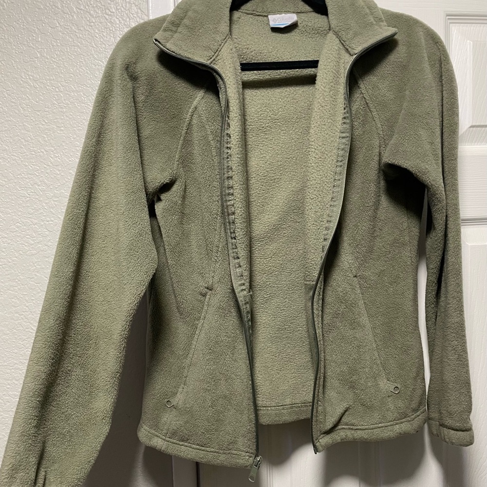 Columbia Women's Sage Green Fleece Jacket